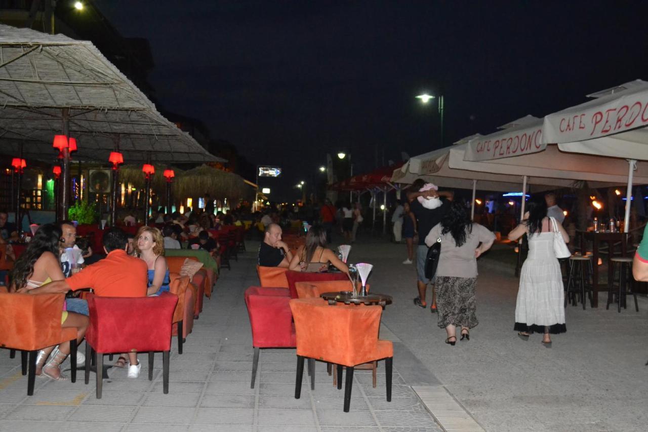 Atira Apart Hotel Olympiakí Aktí Zewnętrze zdjęcie